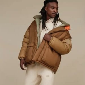 UGG Kristian Convertible Reversible Puffer Jacket Light Brown/Moss Unisex S/M